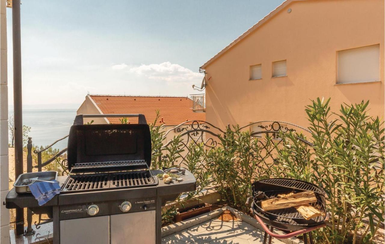 Amazing Apartment In Krvavica With Wifi Extérieur photo