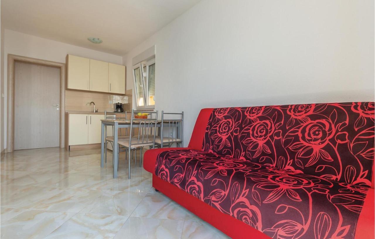 Amazing Apartment In Krvavica With Wifi Extérieur photo